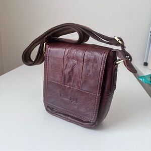 Vintage Cobbler Legend Brown Leather Purse crossbody